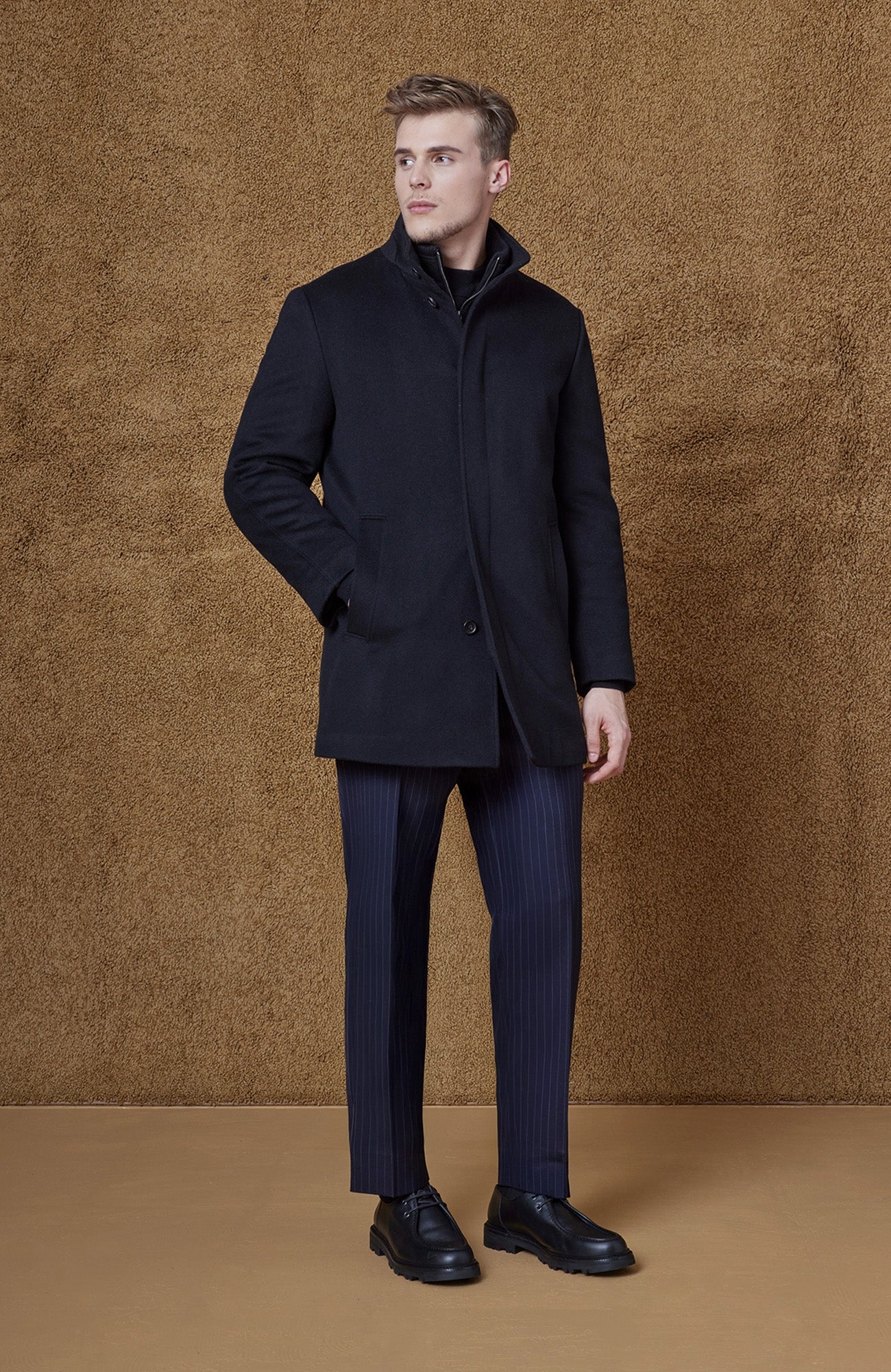 MONT-ROYAL BLACK WOOL CASHMERE CAR COAT - Main Image