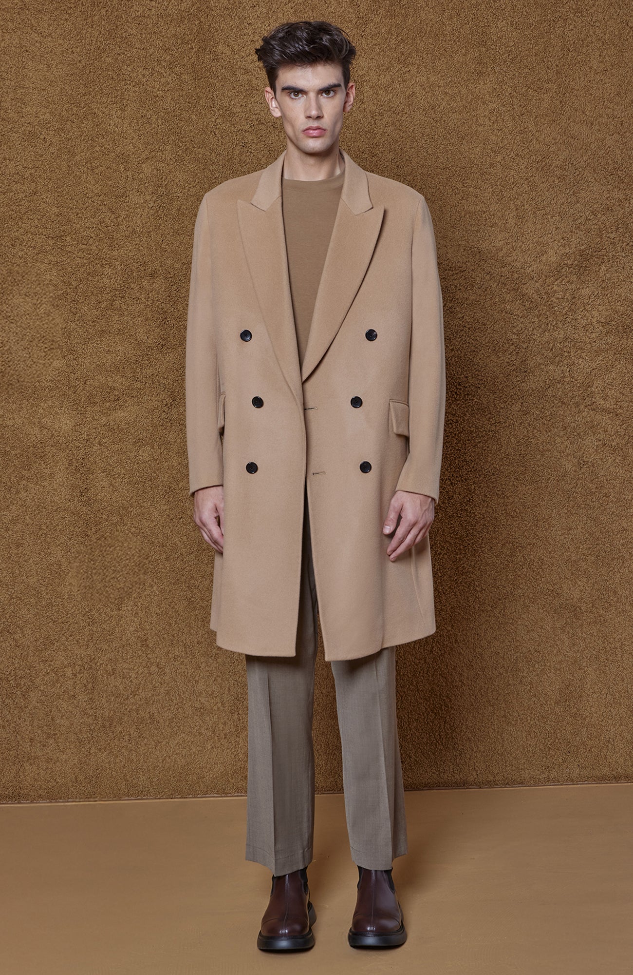 THOMAS WOOL & CASHMERE CAMEL OVERCOAT - Cardinal of Canada - CA - THOMAS WOOL & CASHMERE CAMEL OVERCOAT