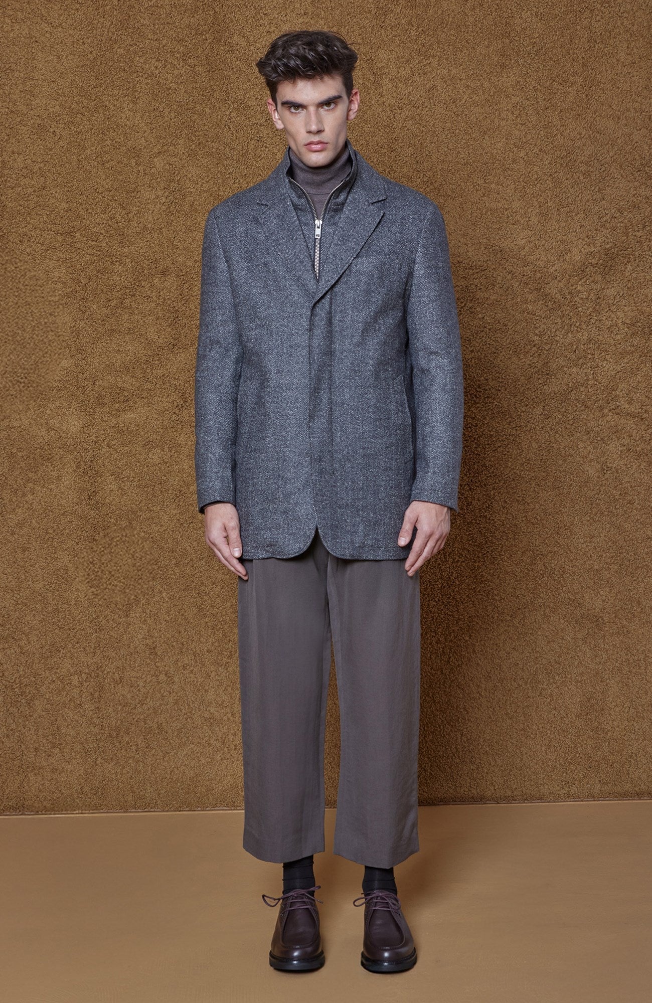 Bowie Charcoal Herringone Jacket - MENS - Cardinal of Canada - CA - Bowie Charcoal Herringone Jacket