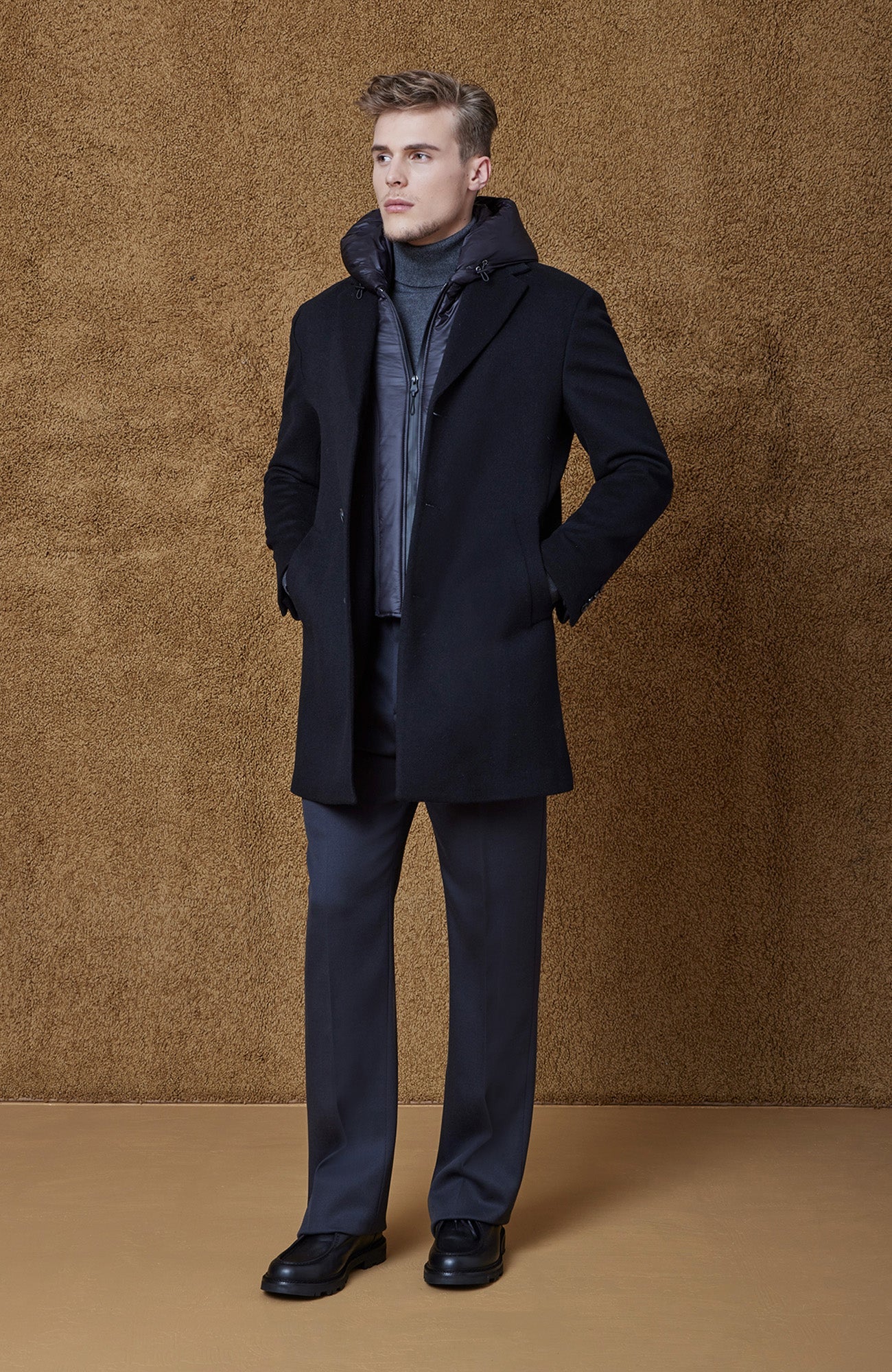 TRENTON BLACK WOOL & CASHMERE TOPCOAT - Cardinal of Canada - CA - TRENTON BLACK WOOL & CASHMERE TOPCOAT